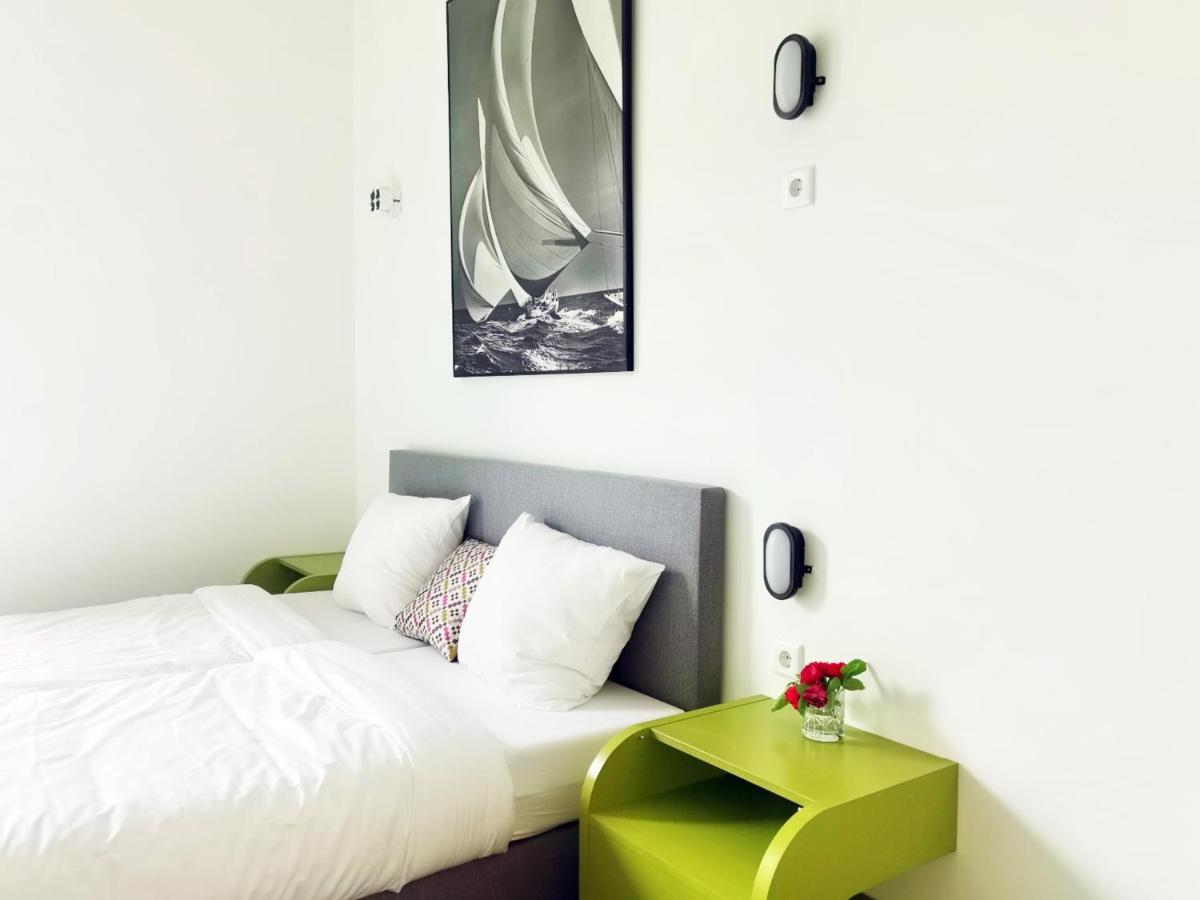 Pink Flamingo Boutique Hostel *